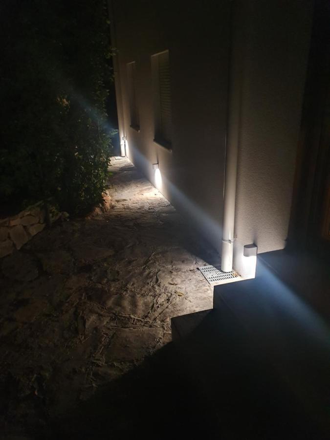 Apartments Jedro Petrčane Zewnętrze zdjęcie