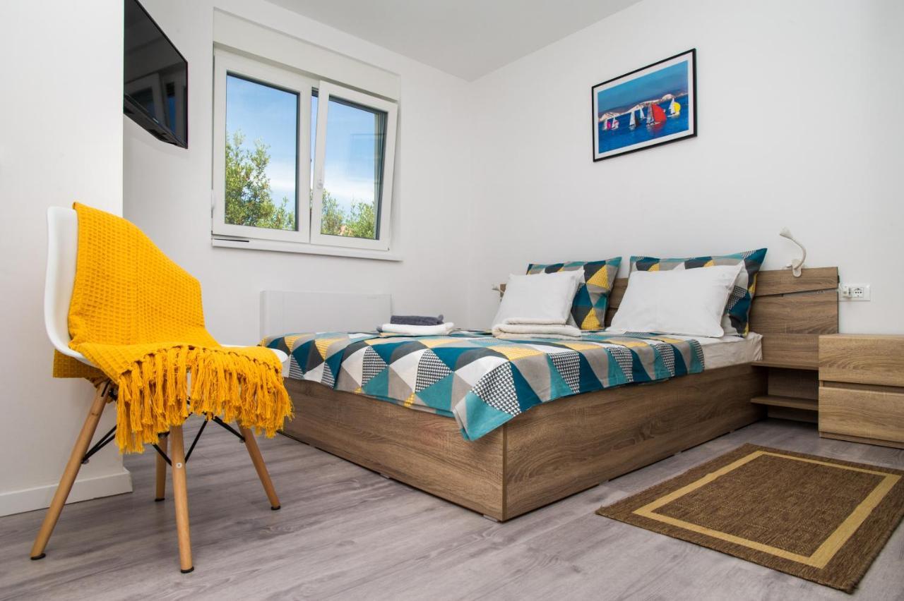 Apartments Jedro Petrčane Zewnętrze zdjęcie