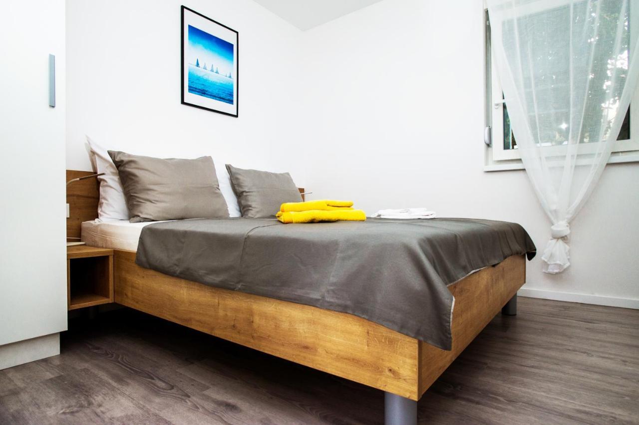 Apartments Jedro Petrčane Zewnętrze zdjęcie