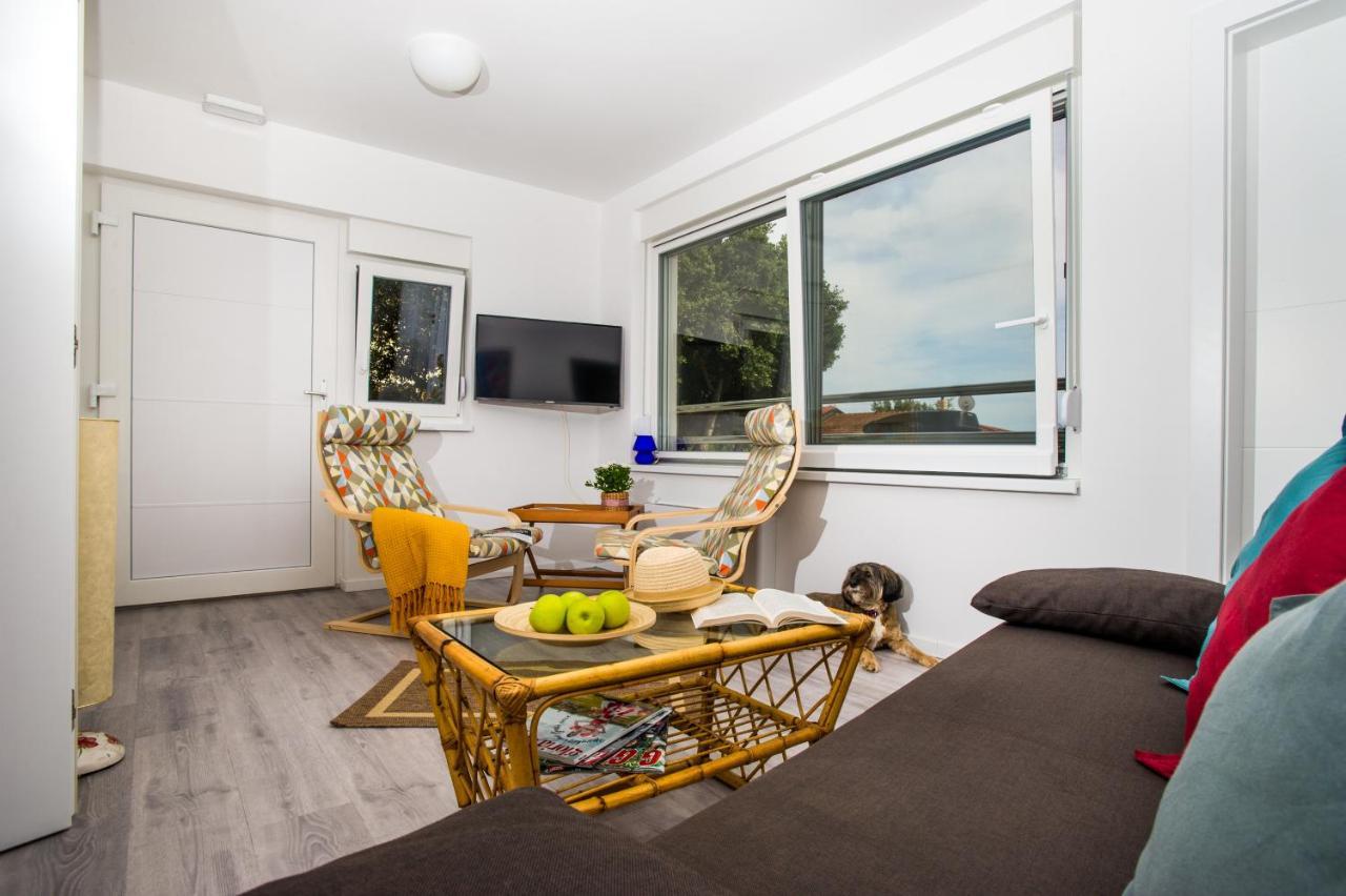 Apartments Jedro Petrčane Zewnętrze zdjęcie