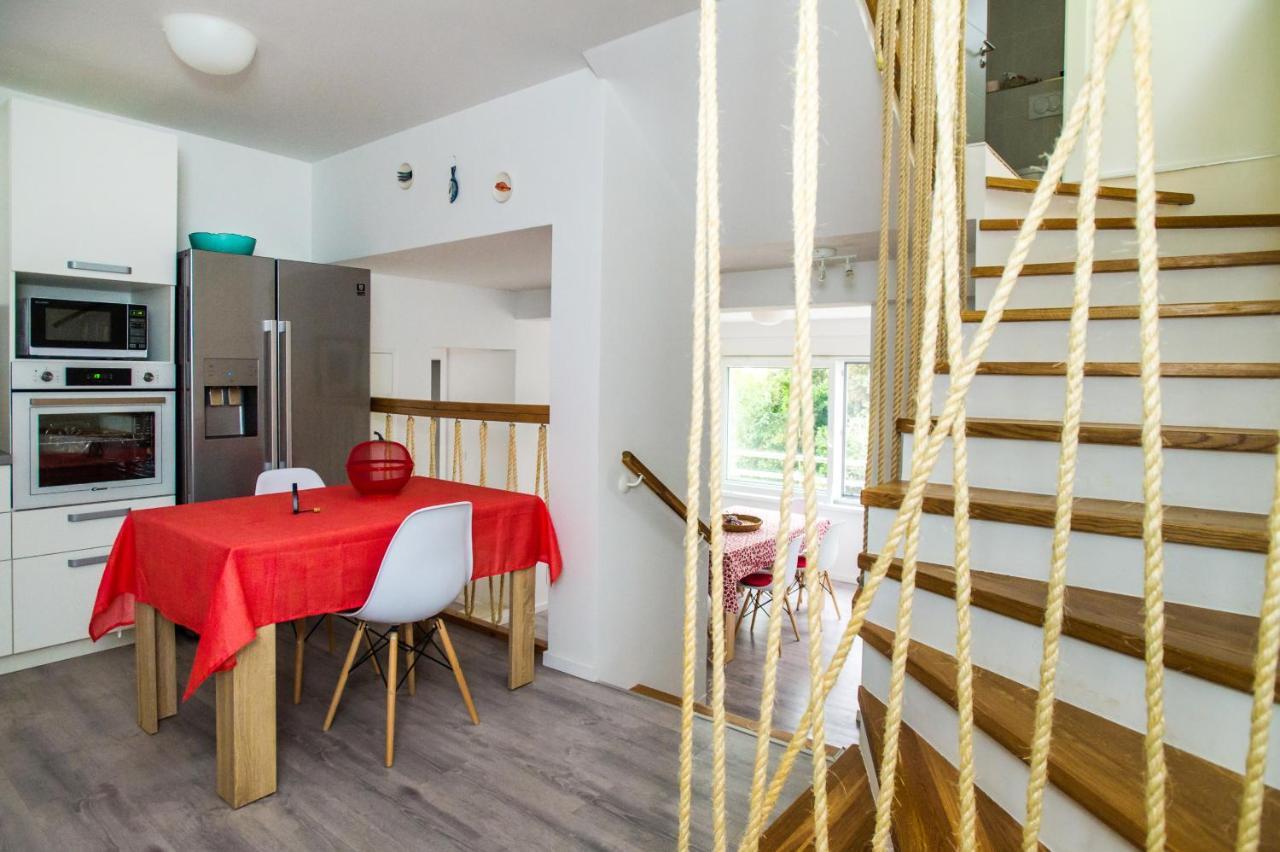 Apartments Jedro Petrčane Zewnętrze zdjęcie
