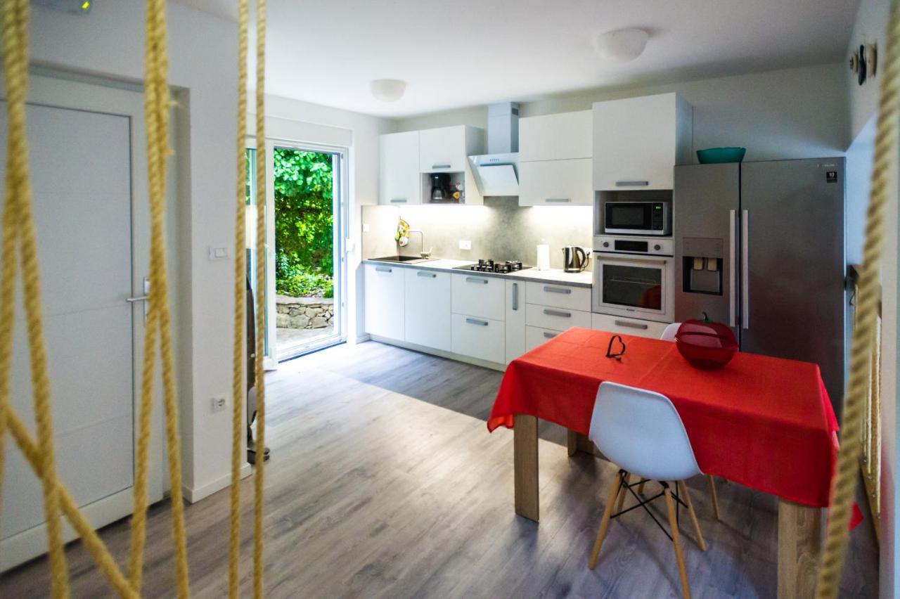 Apartments Jedro Petrčane Zewnętrze zdjęcie